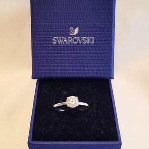 Swarovski Stilla cocktail ring- Size 6.5
